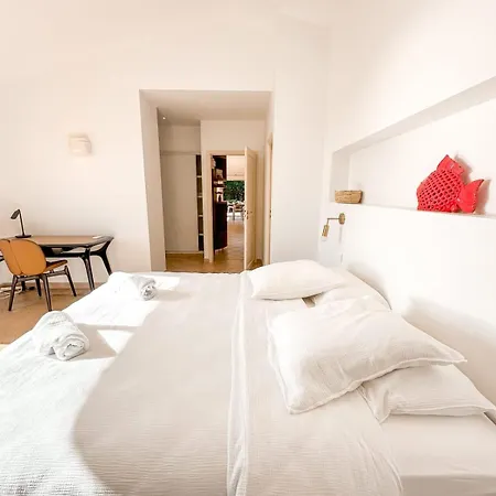 Clementina Di Punta D'arasu *