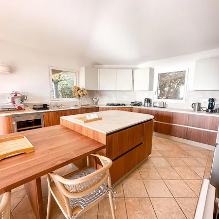 Clementina Di Punta D'arasu * Sainte-Lucie de Porto-Vecchio