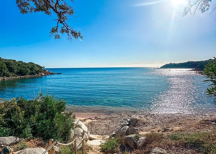 Βίλα Clementina Di Punta D'arasu