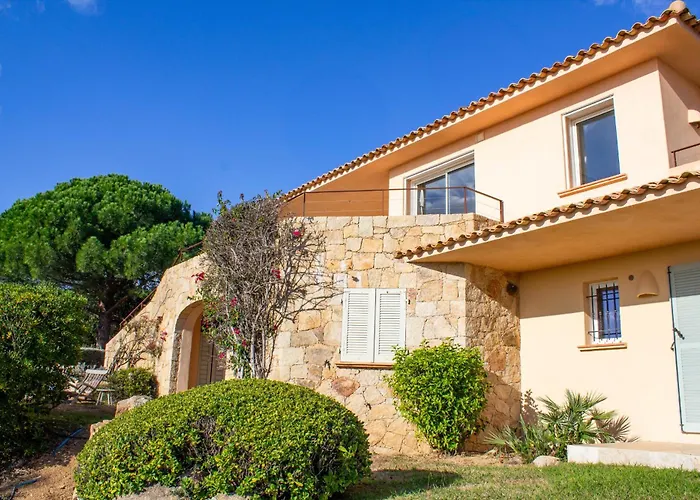 Villa Clementina Di Punta D'arasu